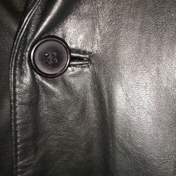 Men's 3/4 black leather coat size Medium - Picture 7 of 16